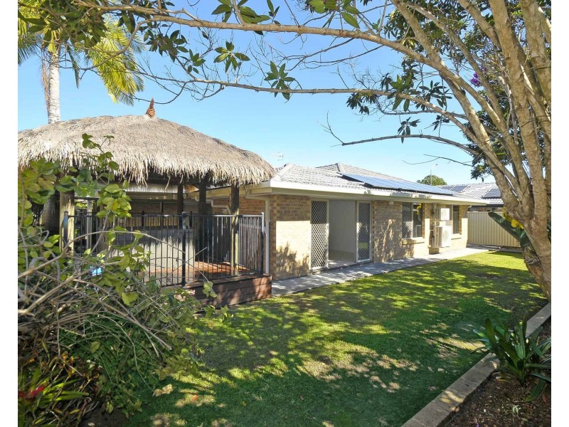 4 Avocado Street, Elanora QLD 4221