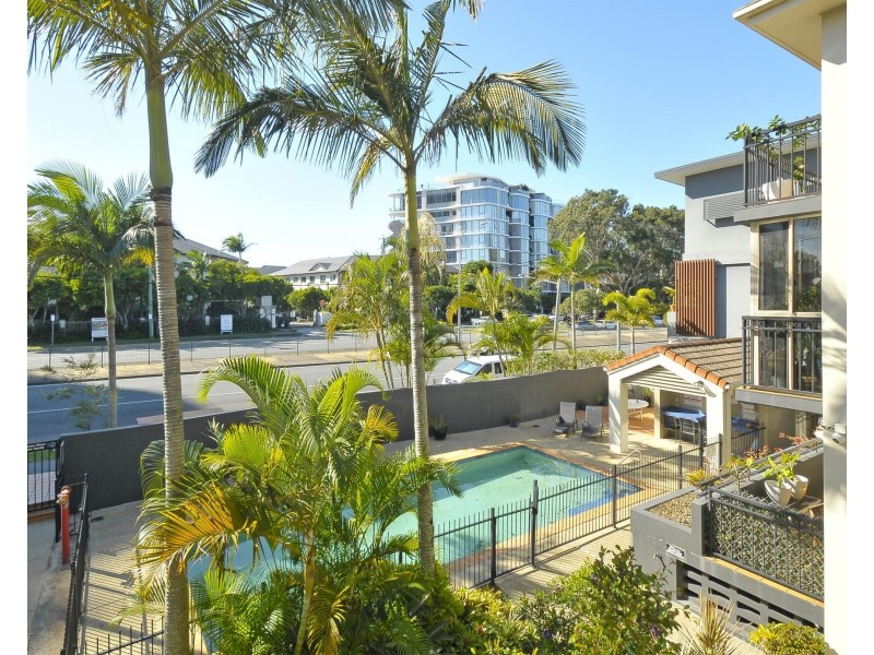 10/1040 Gold Coast Highway, Palm Beach QLD 4221