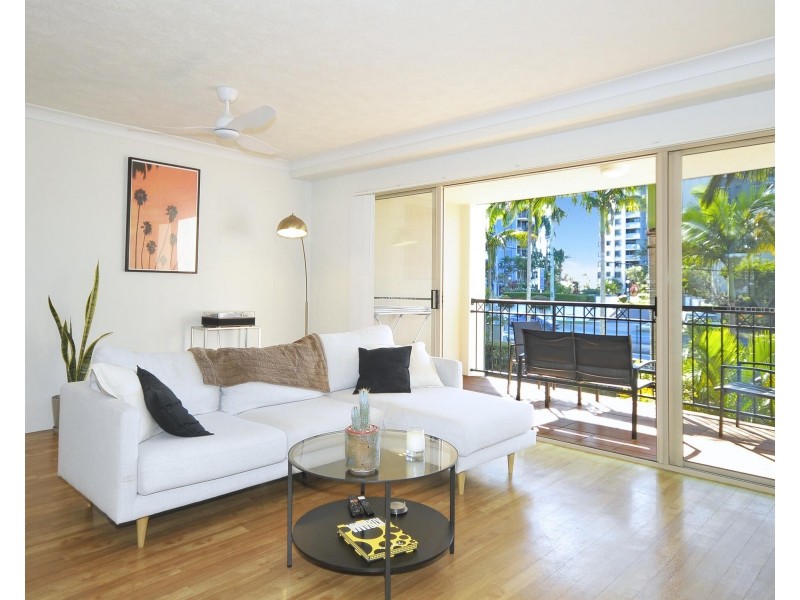 10/1040 Gold Coast Highway, Palm Beach QLD 4221