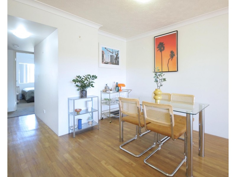 10/1040 Gold Coast Highway, Palm Beach QLD 4221