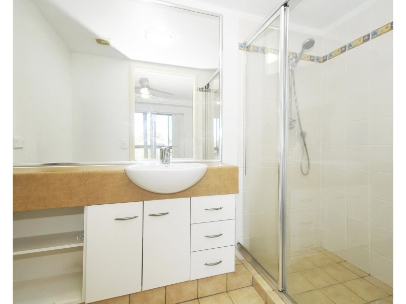 10/1040 Gold Coast Highway, Palm Beach QLD 4221