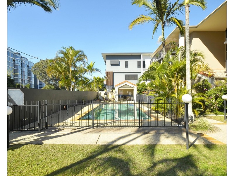10/1040 Gold Coast Highway, Palm Beach QLD 4221