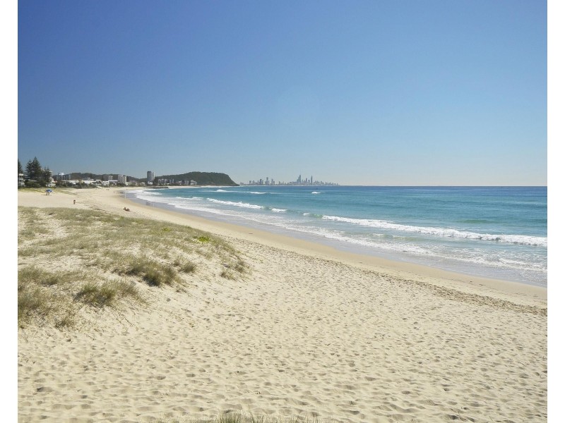 10/1040 Gold Coast Highway, Palm Beach QLD 4221