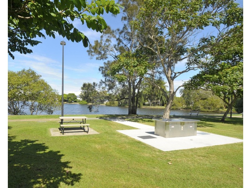 10/1040 Gold Coast Highway, Palm Beach QLD 4221