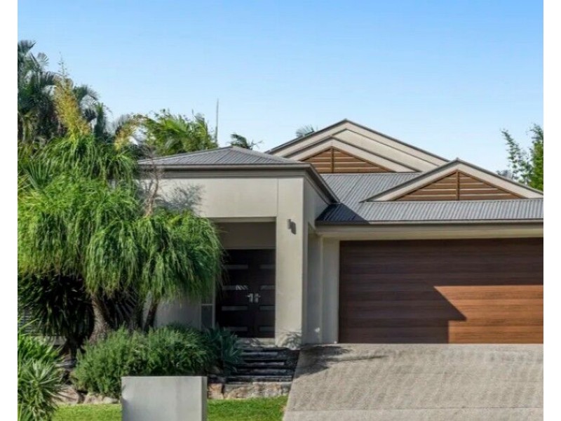 5 Frog Rock Cr, Reedy Creek QLD 4227