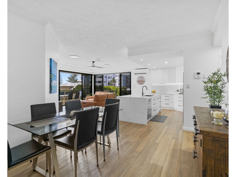 4/3 Johnston Street, Bilinga QLD 4225