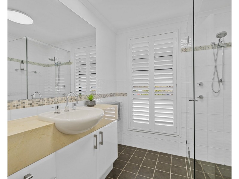 4/3 Johnston Street, Bilinga QLD 4225