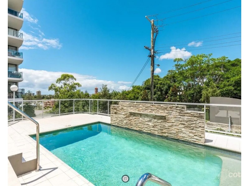 2/129-131 Musgrave Street, Coolangatta QLD 4225