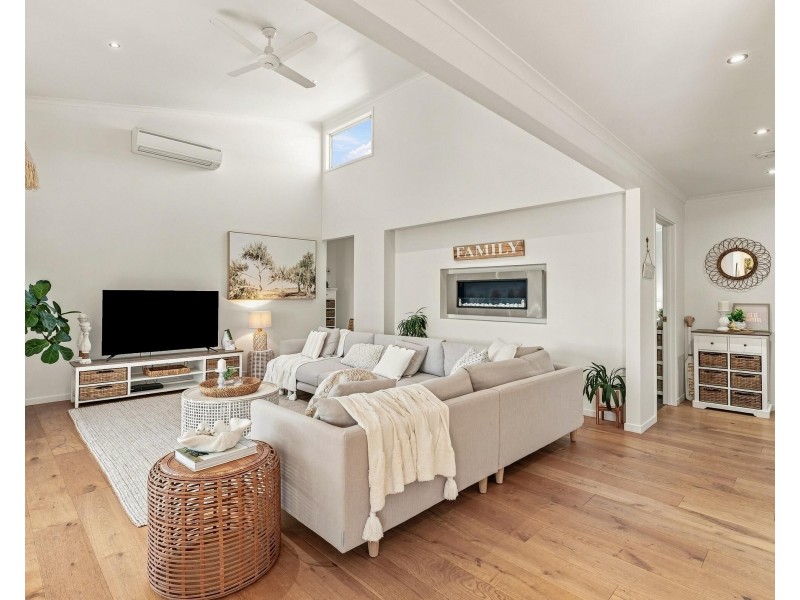 7/2 Border Drive North, Currumbin Waters QLD 4223
