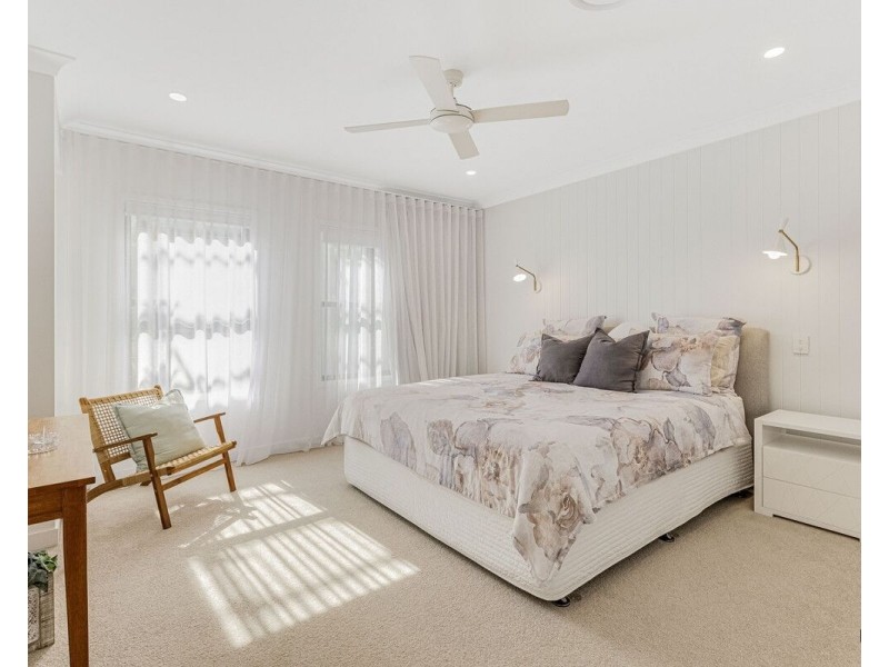 4/21 Appel Street, Coolangatta QLD 4225