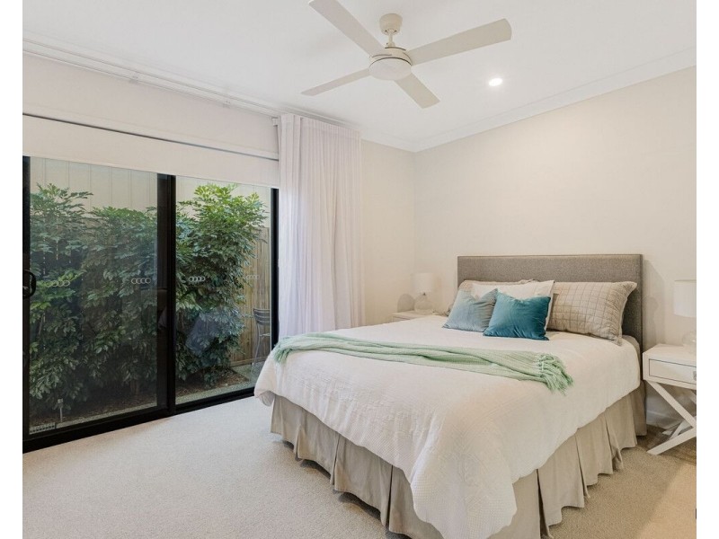 4/21 Appel Street, Coolangatta QLD 4225