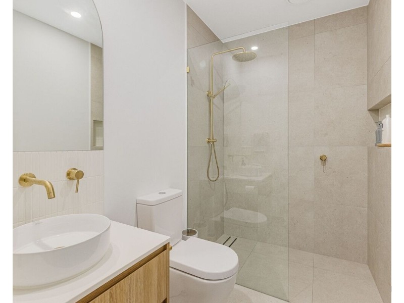 4/21 Appel Street, Coolangatta QLD 4225