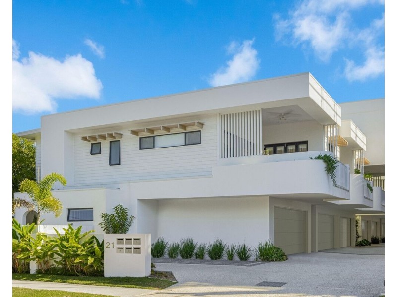 4/21 Appel Street, Coolangatta QLD 4225