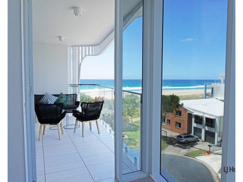 301/321 Golden Four Drive, Tugun QLD 4224
