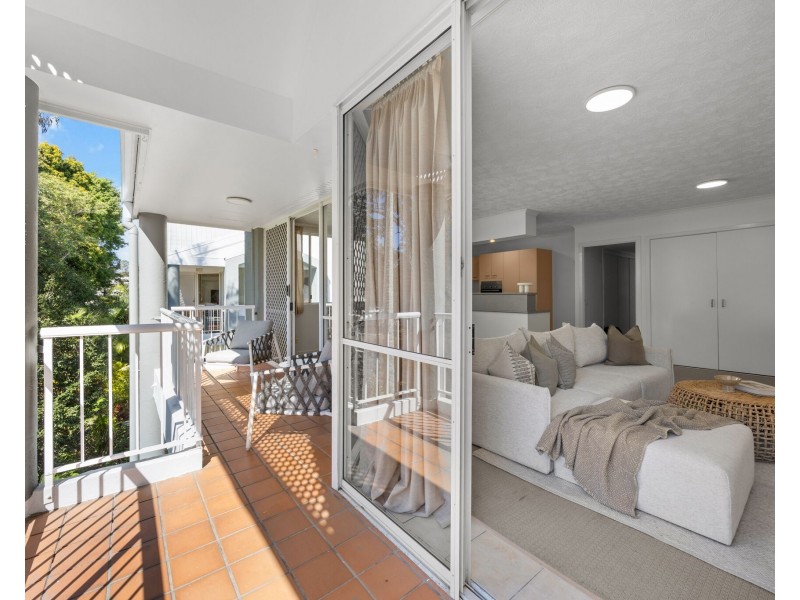 12/56-70 Guineas Creek Road, Currumbin Waters QLD 4223