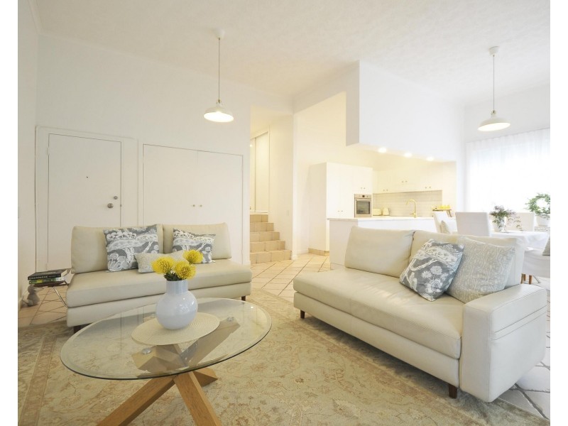 21/56-70 Guineas Creek Road, Currumbin Waters QLD 4223