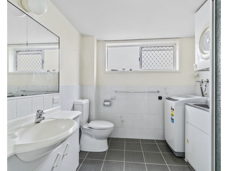 1/11 Fourteenth Avenue, Palm Beach QLD 4221