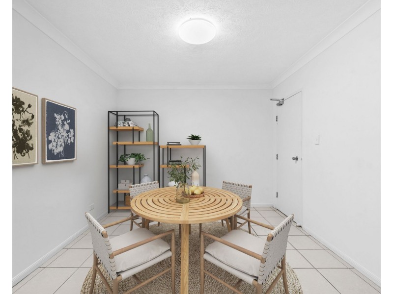 2/66-68 McLean Street, Coolangatta QLD 4225