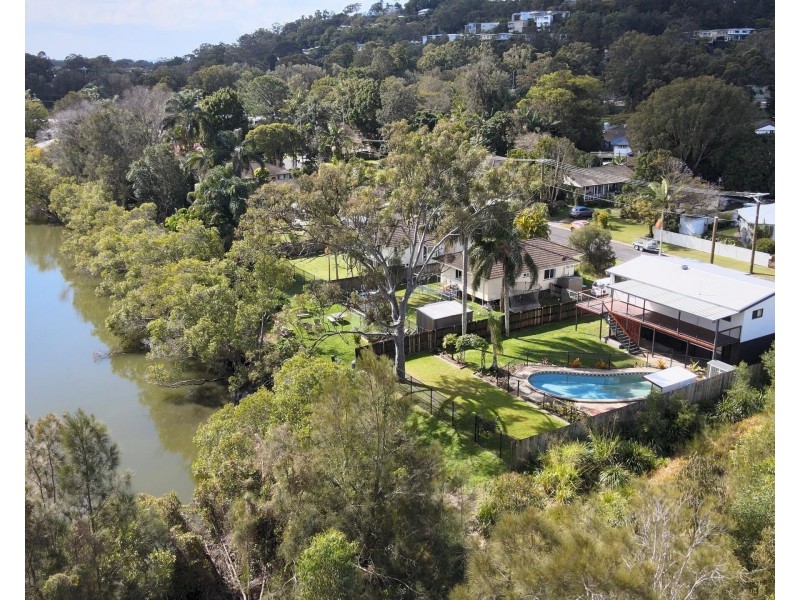 29 Reynton Street, Currumbin Waters QLD 4223