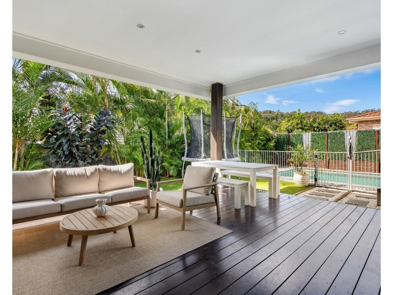 6 Leopard Avenue, Elanora QLD 4221