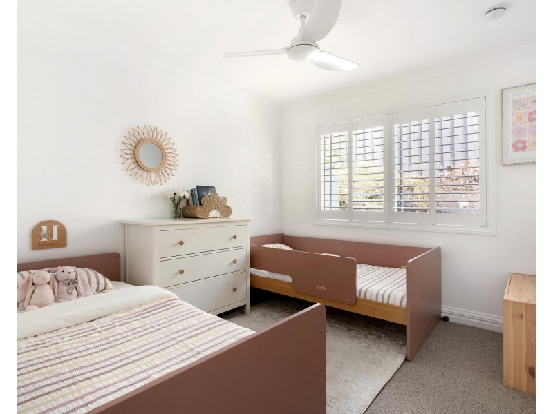 6 Leopard Avenue, Elanora QLD 4221
