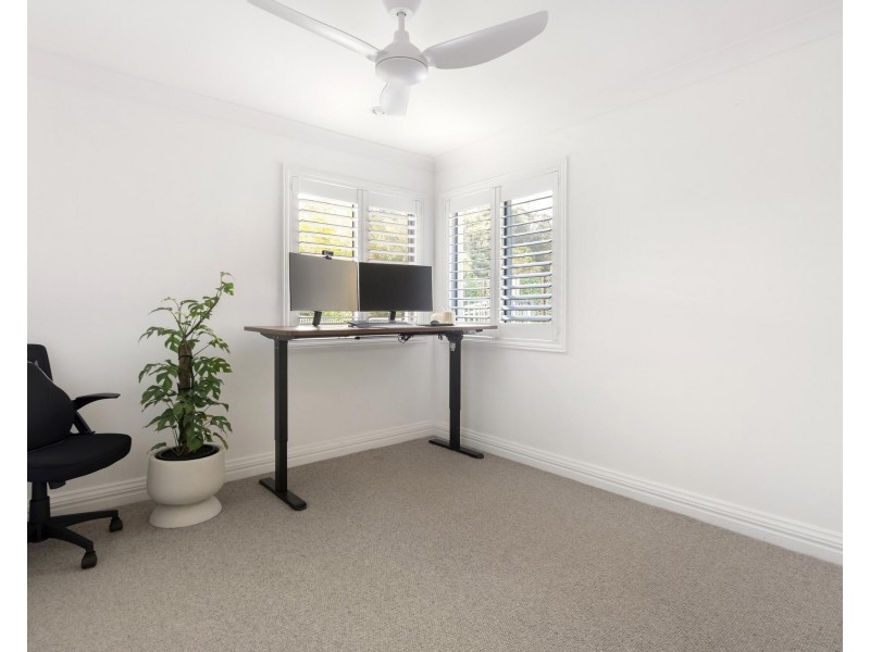 6 Leopard Avenue, Elanora QLD 4221