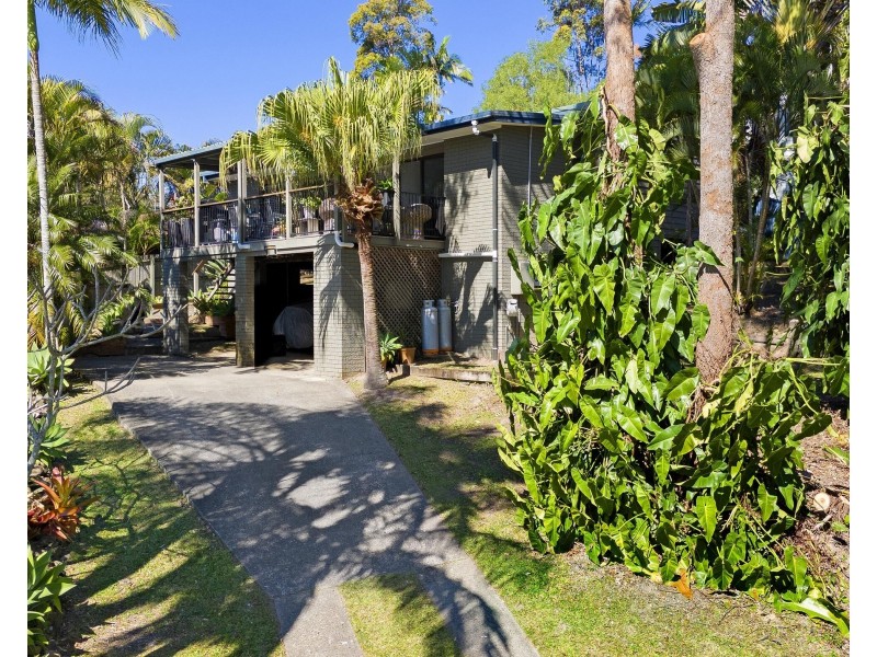 8 Claudia Court, Currumbin Waters QLD 4223