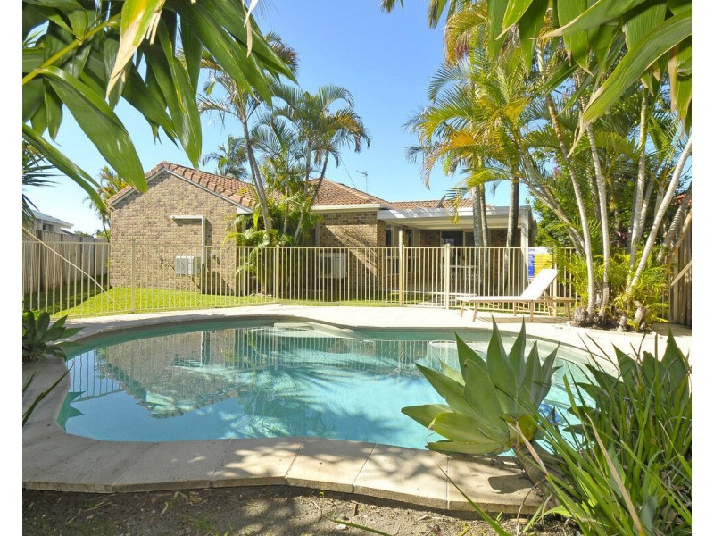 8 Rice Place, Varsity Lakes QLD 4227
