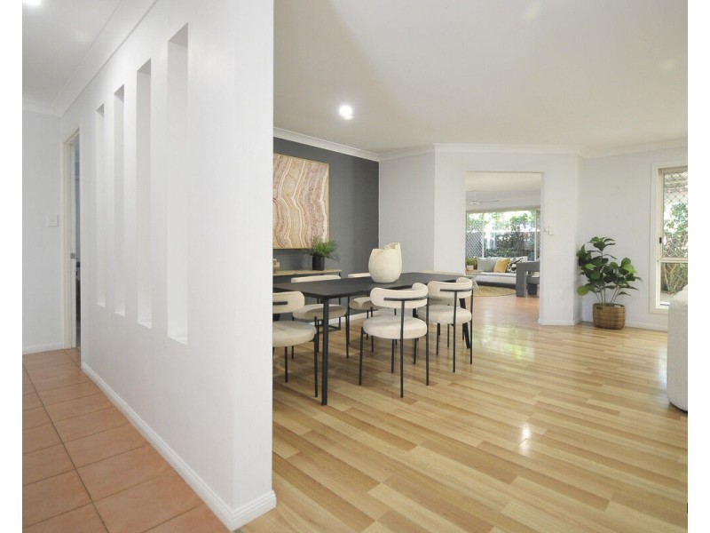 8 Rice Place, Varsity Lakes QLD 4227