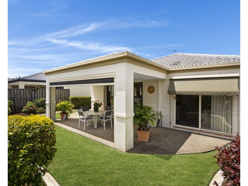 6 Randwick Court, Varsity Lakes QLD 4227