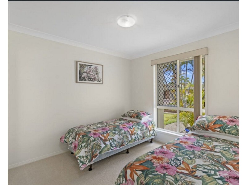 6 Randwick Court, Varsity Lakes QLD 4227