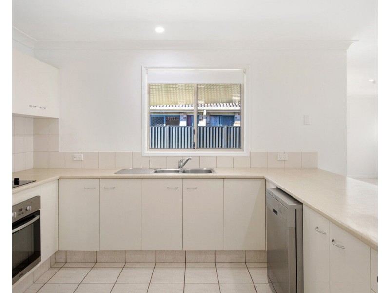 16 Chippendale Crescent, Currumbin Waters QLD 4223