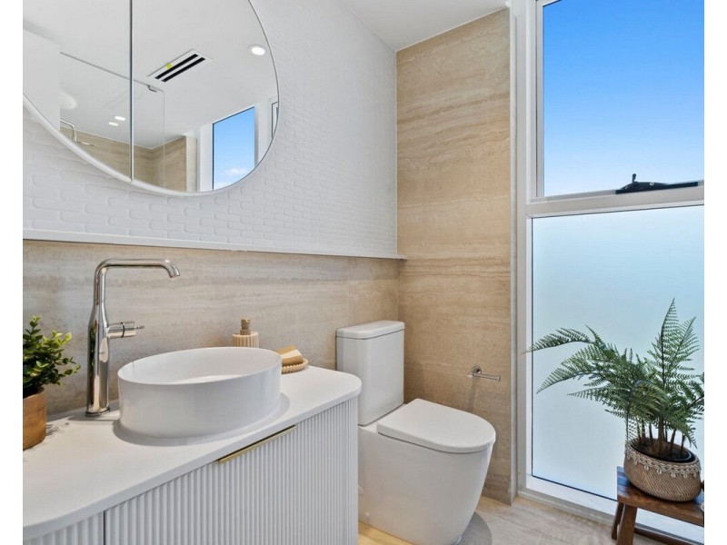301/321 Golden Four Drive, Tugun QLD 4224