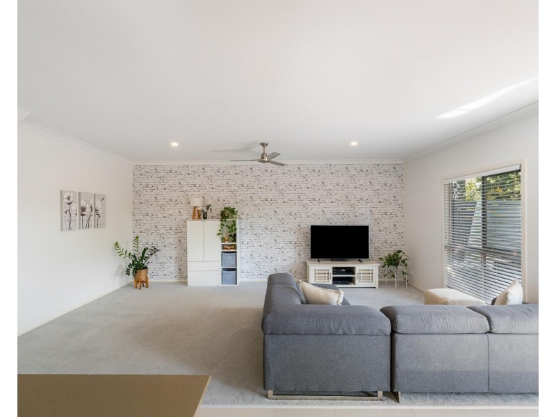 3/3 Mieke Court, Burleigh Heads QLD 4220
