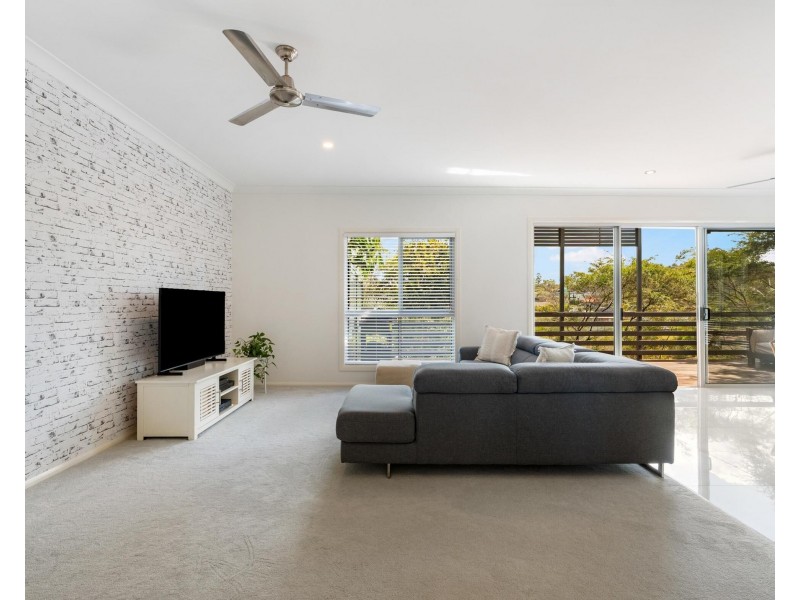 3/3 Mieke Court, Burleigh Heads QLD 4220