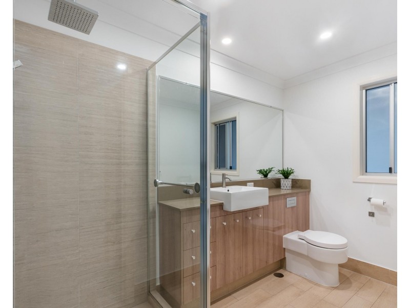 3/3 Mieke Court, Burleigh Heads QLD 4220