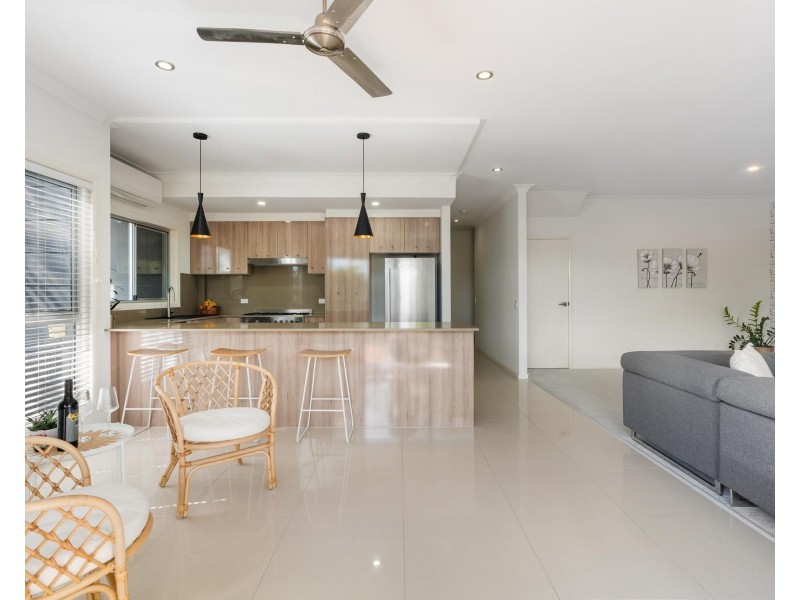 3/3 Mieke Court, Burleigh Heads QLD 4220