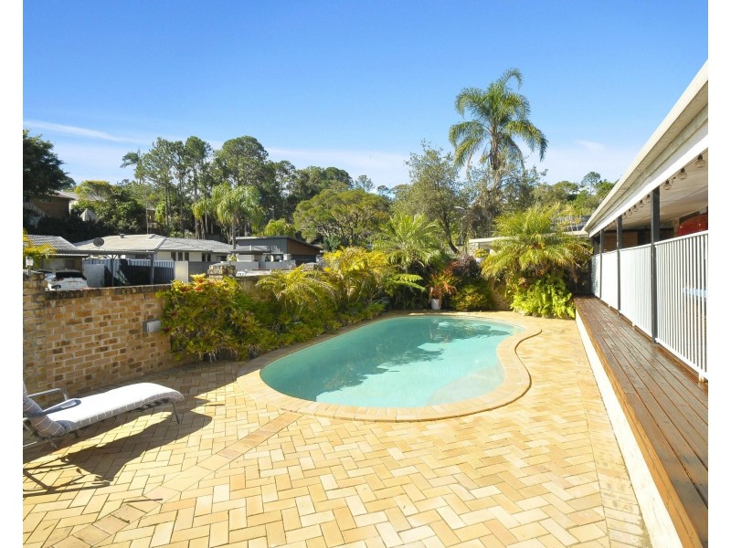 19 Balsa Street, Elanora QLD 4221