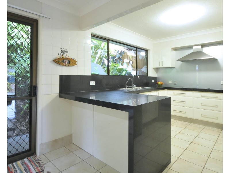 19 Balsa Street, Elanora QLD 4221