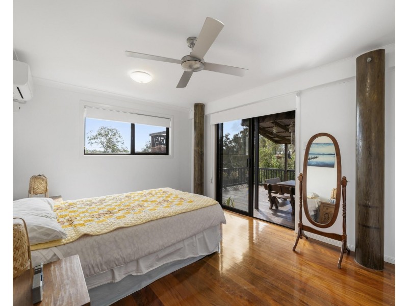 25 Boreen Court, Helensvale QLD 4212