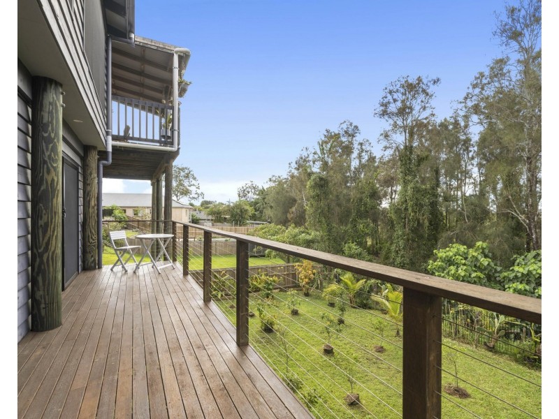25 Boreen Court, Helensvale QLD 4212