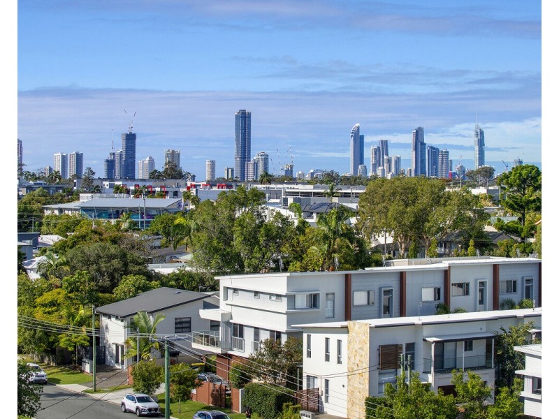 503/135 Eugaree Street, Southport QLD 4215