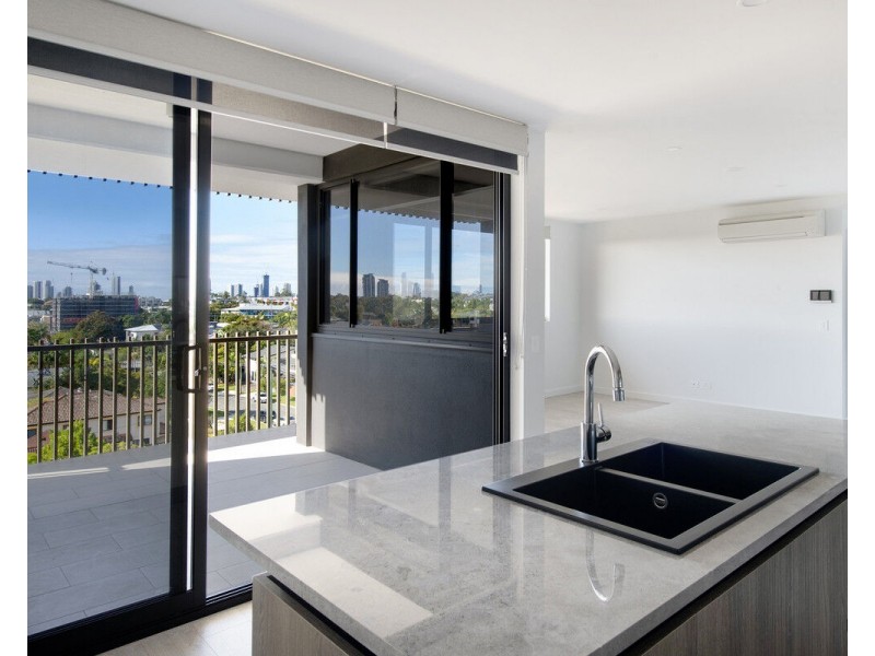 503/135 Eugaree Street, Southport QLD 4215
