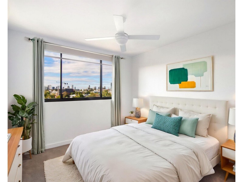 503/135 Eugaree Street, Southport QLD 4215