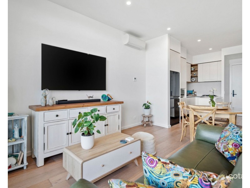 807/13-15 Haig Street, Coolangatta QLD 4225