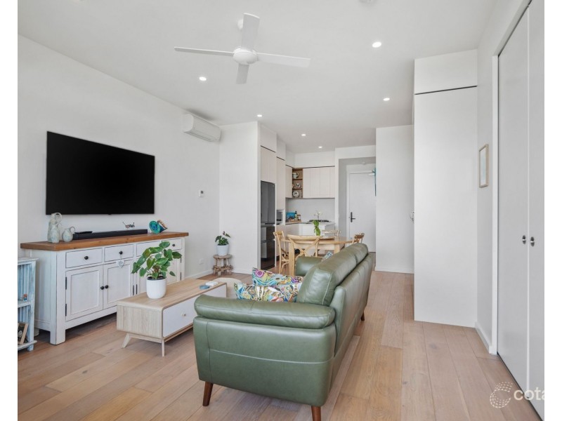 807/13-15 Haig Street, Coolangatta QLD 4225