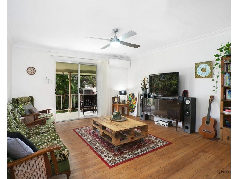156 Townson Avenue, Palm Beach QLD 4221
