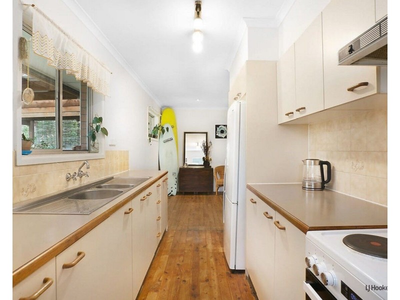 156 Townson Avenue, Palm Beach QLD 4221