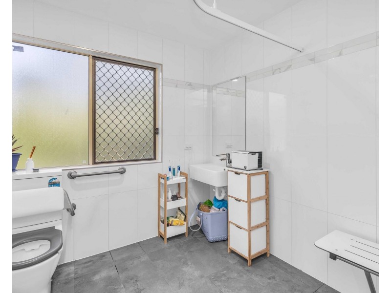 Highland Park QLD 4211