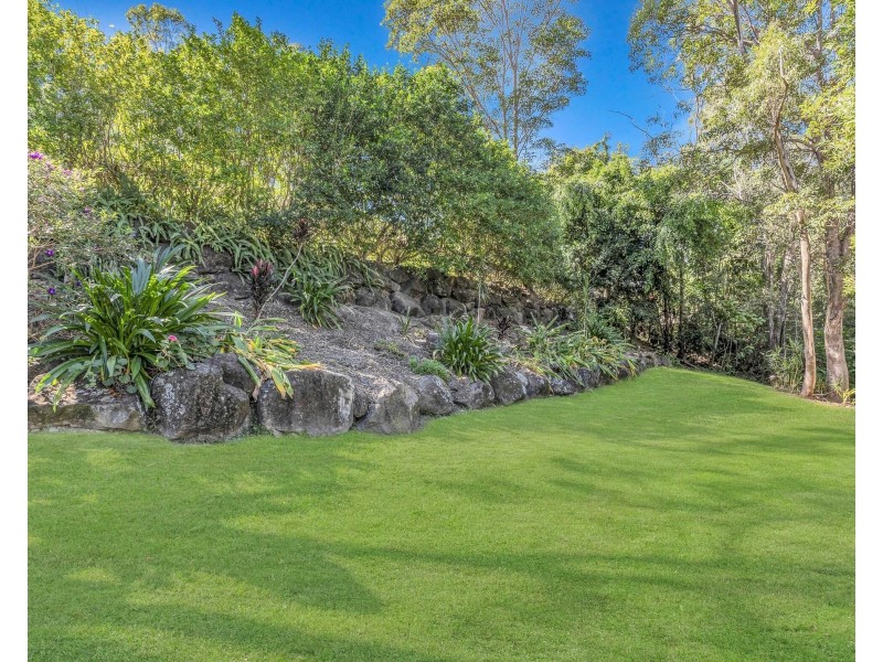 Highland Park QLD 4211